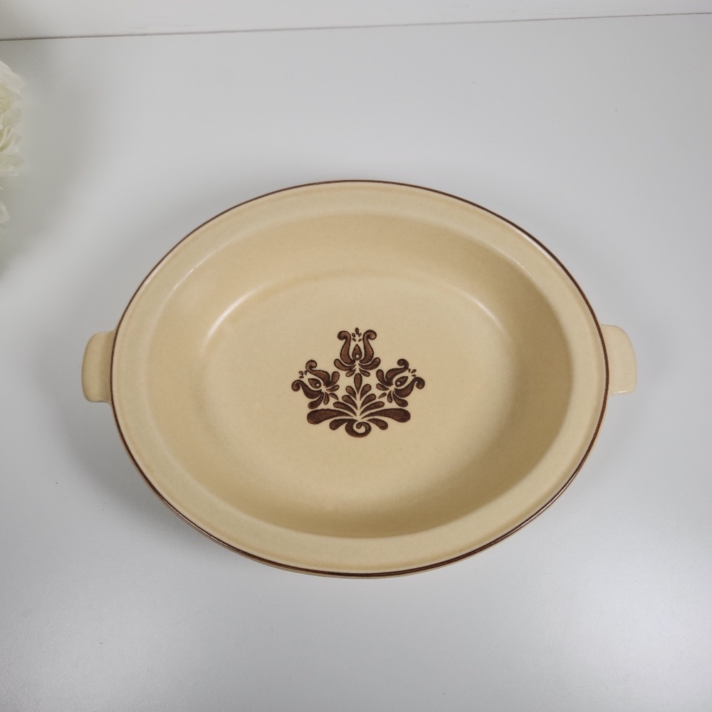 Vintage Pfaltzgraff Village Oval Stoneware Serving Bowl 10" x 8"- Casserole Dish